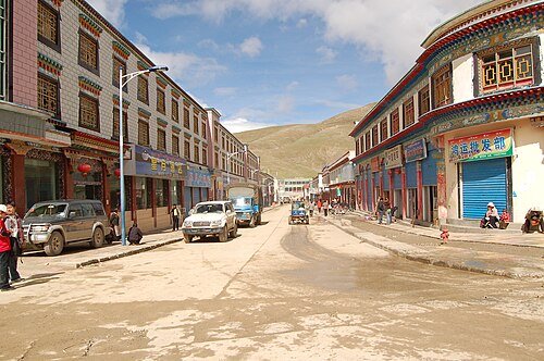 Nyalam – Saga (235 KM / 4-5hrs.)